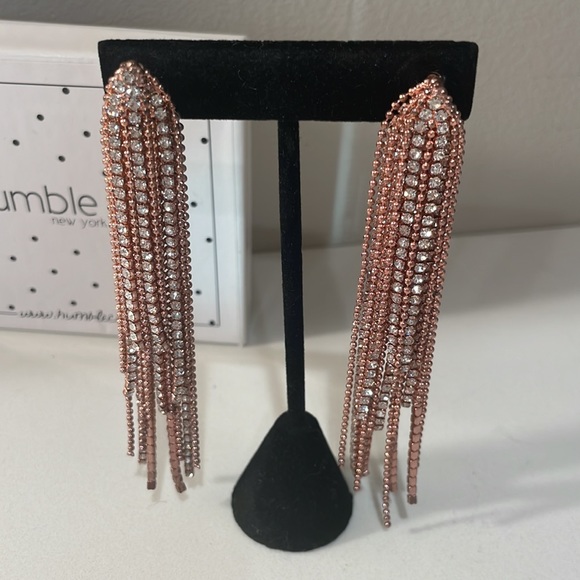 Humble Chic rose gold earrings - Picture 2 of 7